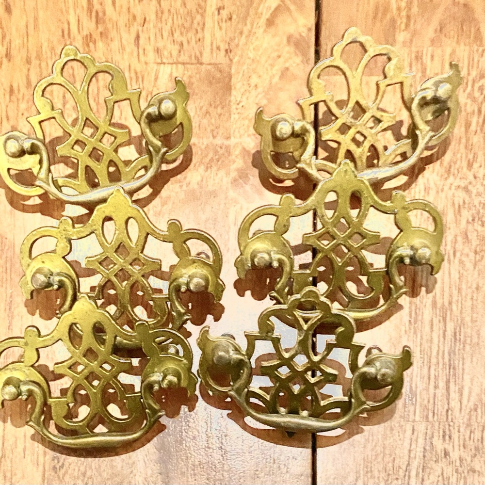 Vintage Brass Decorative Drawer Pulls - Set of 6 - Gold Tone